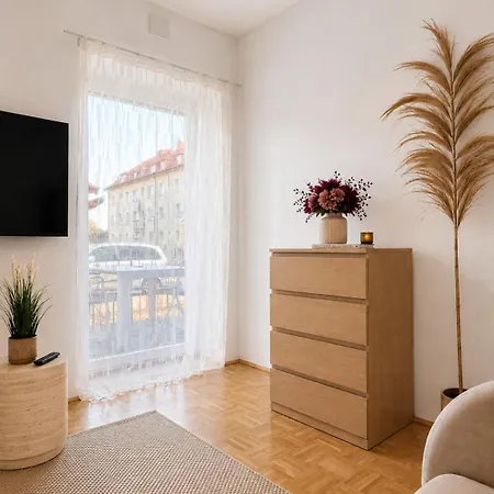Living * Klagenfurt am Woerthersee